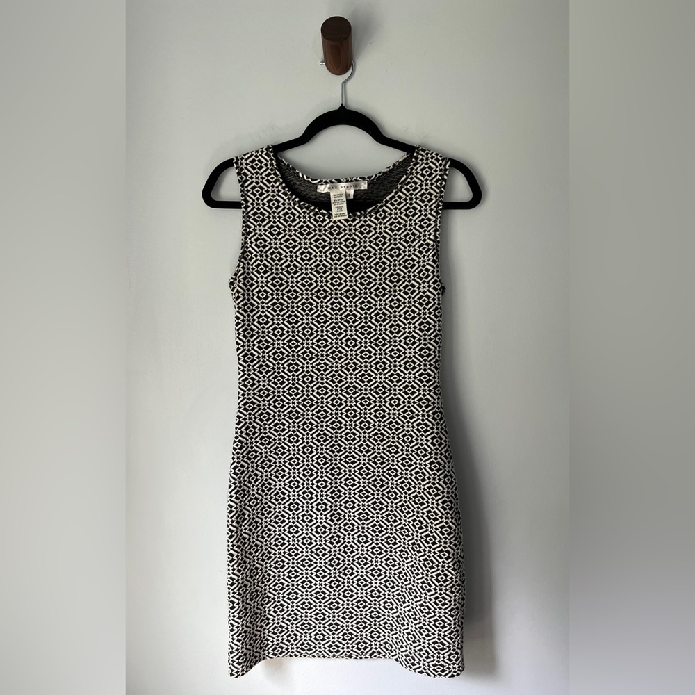 Max Studio Geometric Bodycon Mini Dress in Size Small